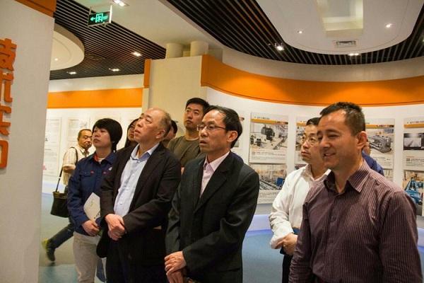 西安特檢院到中國石油集團石油管工程技術研究院調研座談