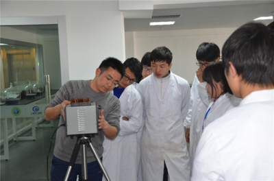 [中職]上海市材料工程學校:"起航!建材業能工巧匠從這里出發"-"中本貫通"助學校打造行業優秀人才